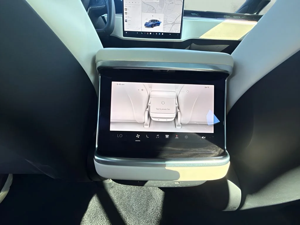 Used 2022 Blue Tesla Base image 13