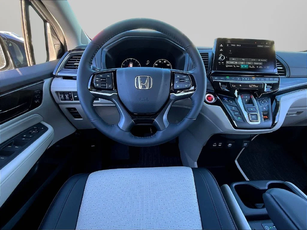 New 2027 Smoke Blue Pearl Honda Elite image 8