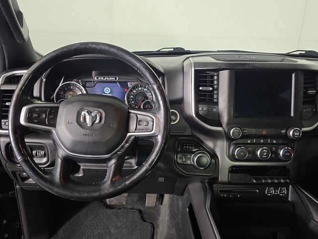 Used 2019 Diamond Black Ram Big Horn/Lone Star image 12