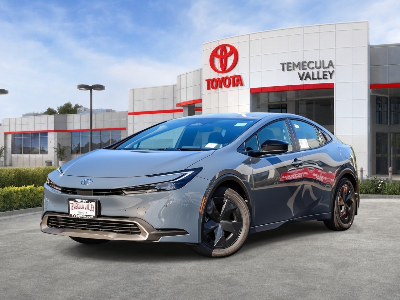 2027 Toyota Prius Plug-in Hybrid  SE