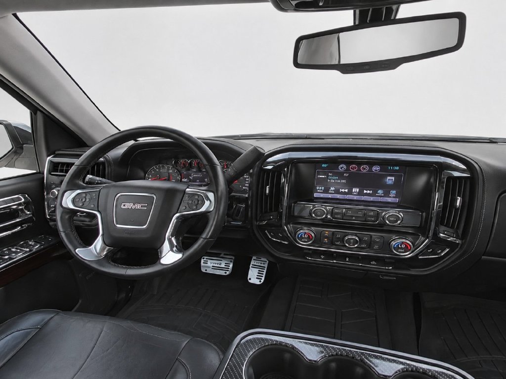 Used 2018 Black GMC SLT image 29