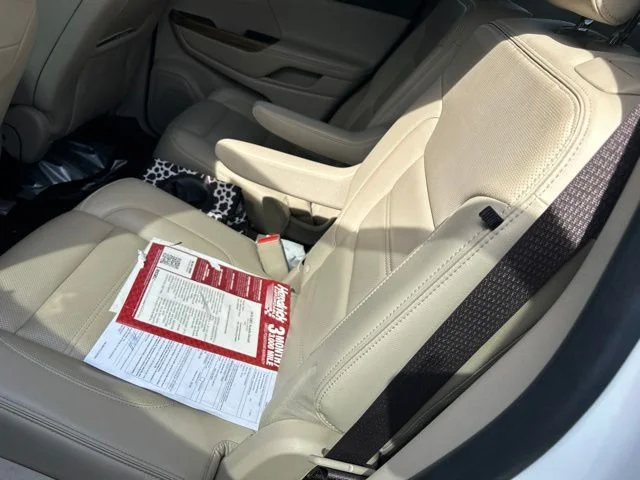 Used 2018 White GMC Denali image 18