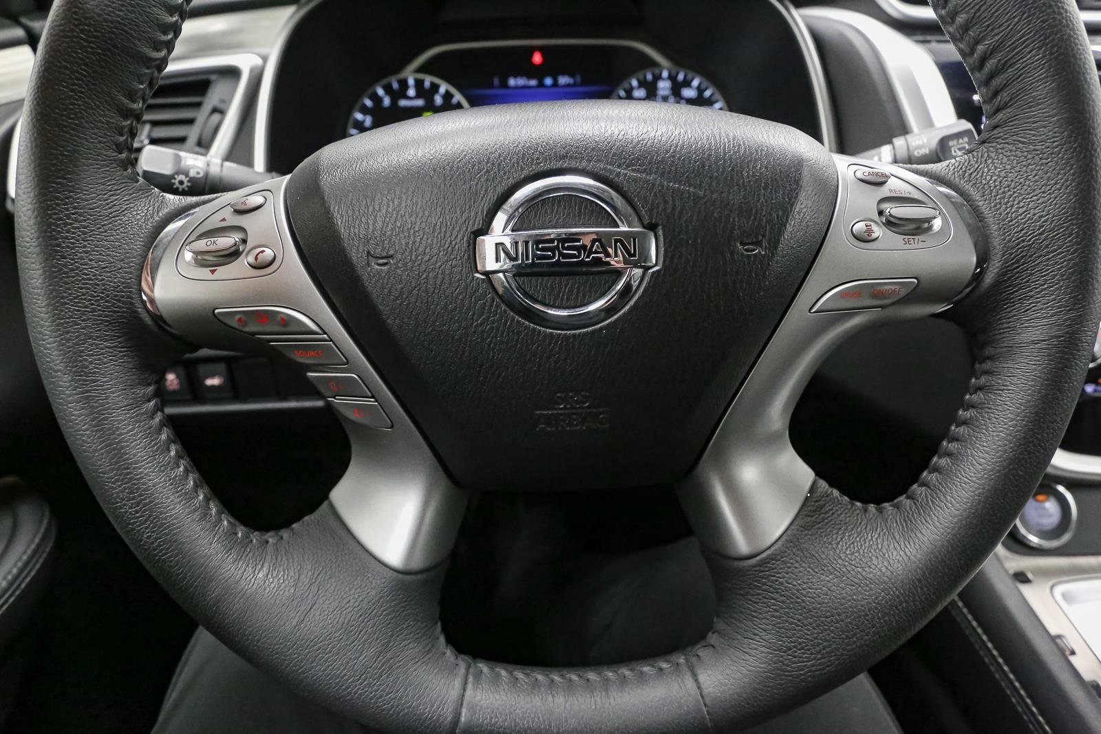 Used 2017 Pearl White Nissan SL image 38