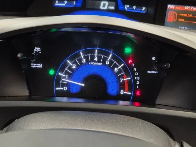 Used 2012  Honda LX image 26
