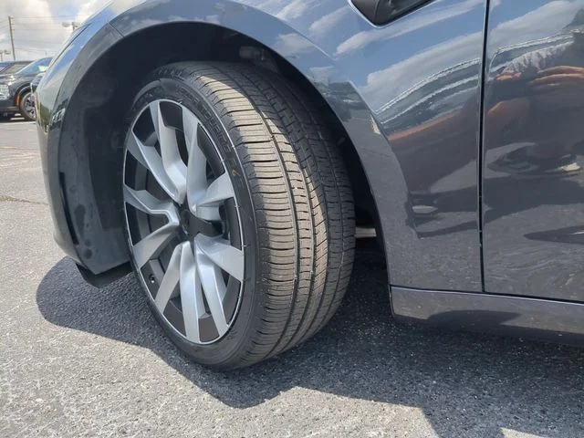 Certified Used 2024 Gray Tesla Base image 36