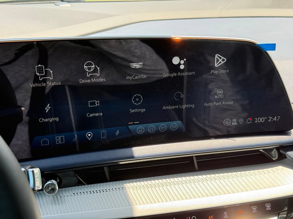 2026 Cadillac OPTIQ Premium Sport - Photo 30