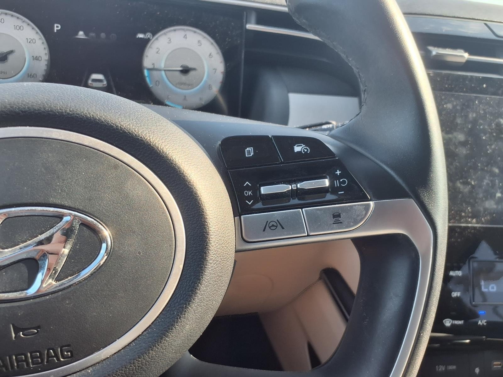 2022 Hyundai Tucson SEL Gray at Robbins Nissan