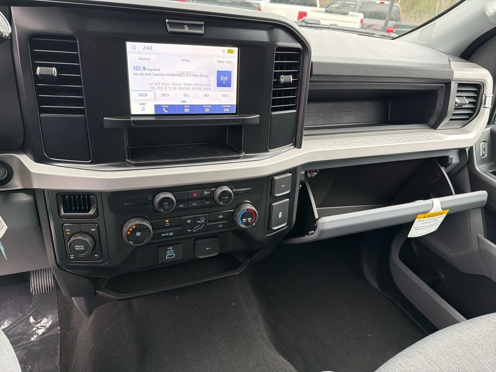 New 2026 Oxford White Ford F-250® XL image 24