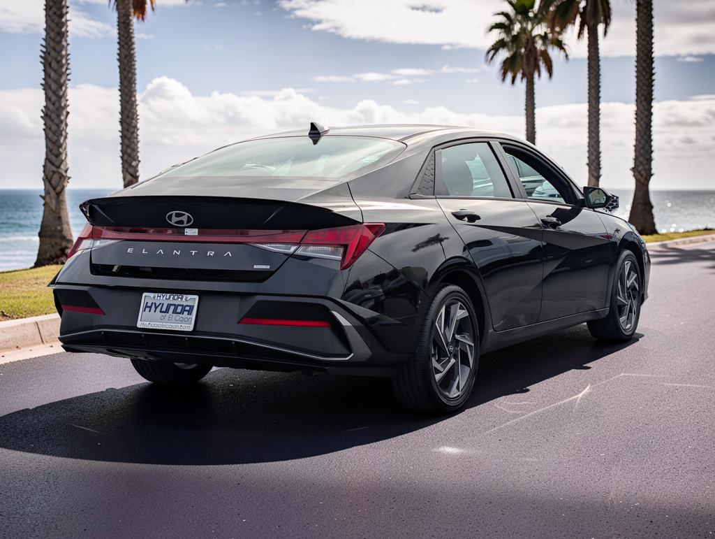Certified Used 2025 Black Hyundai SEL Sport image 5