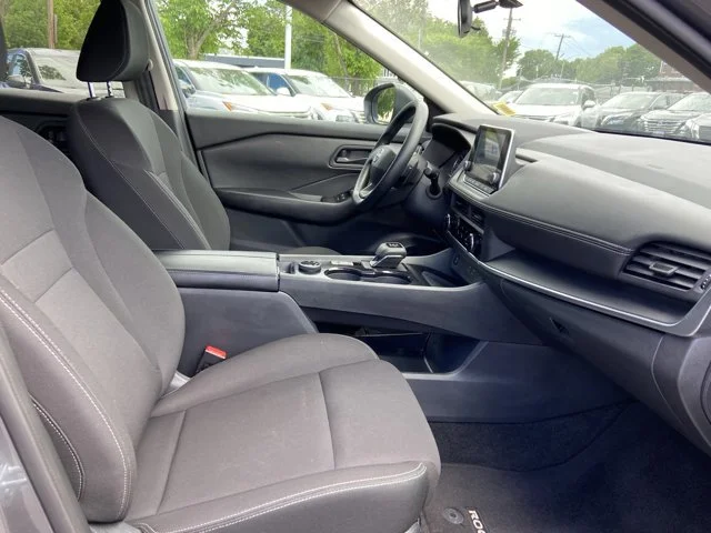2025 Nissan Rogue S - Photo 26