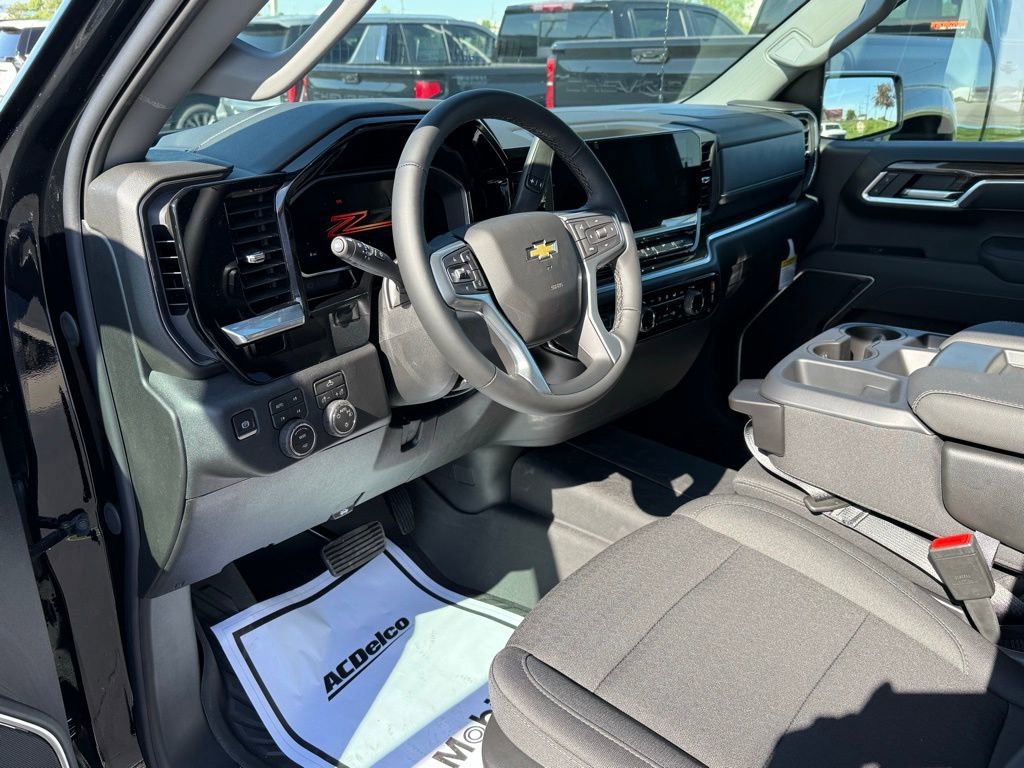 2026 Chevrolet Silverado 1500 LT - Photo 16
