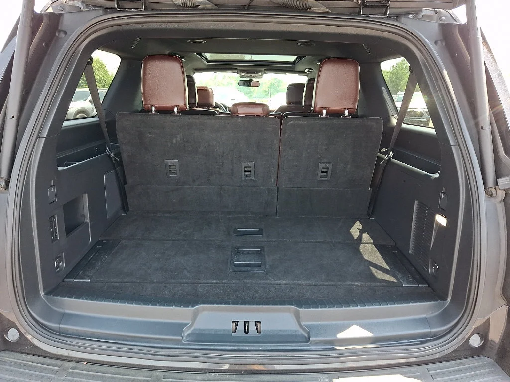 Used 2024  Ford Limited image 31