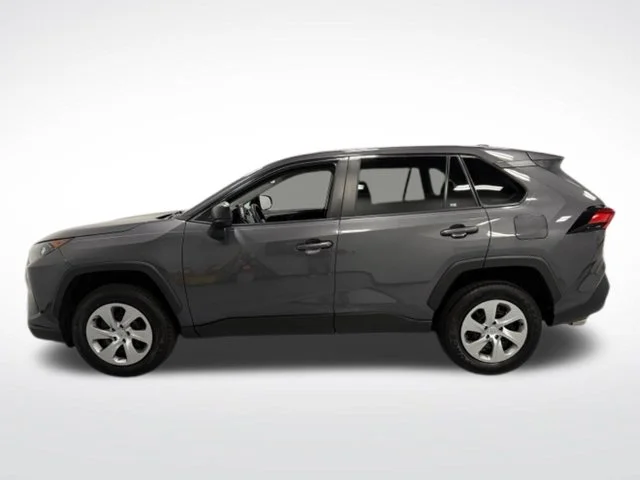 Used 2022 Gray Toyota LE image 5