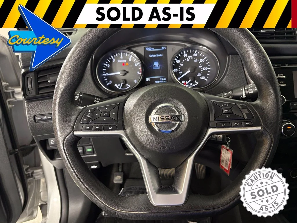 Used 2017 Silver Nissan S image 16