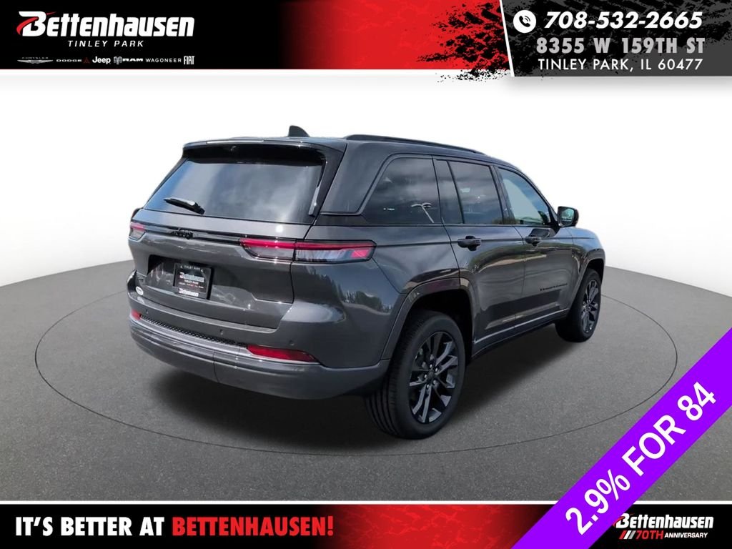 New 2026 Baltic Gray Metallic Clear-Coat Exterior Paint Jeep Limited Reserve image 9