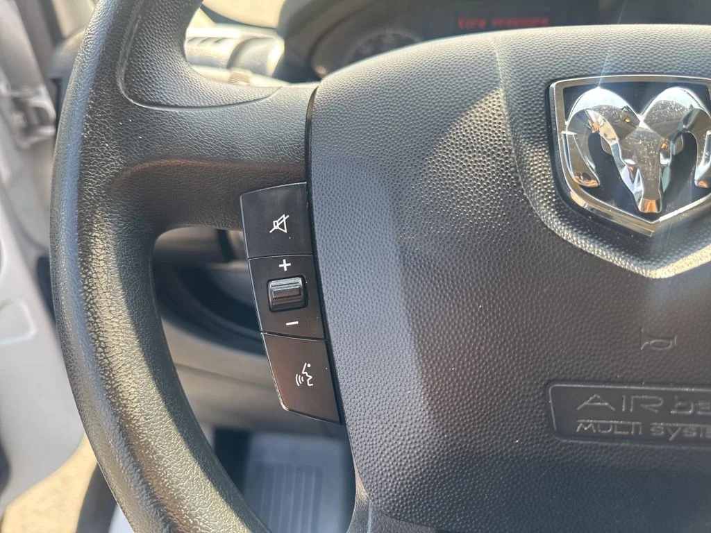 Used 2019 White Ram Base image 17