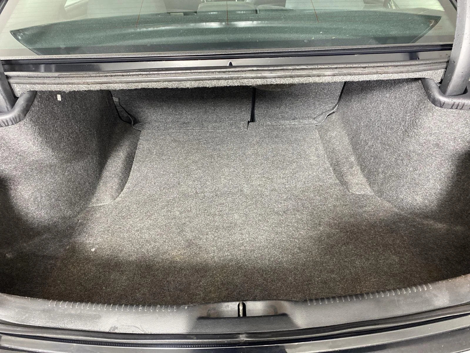 Used 2019 Gloss Black Chrysler Touring image 25