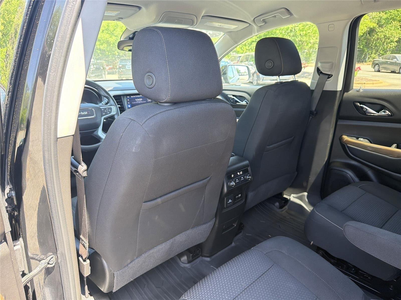 Used 2023 Ebony Twilight Metallic GMC SLE image 29