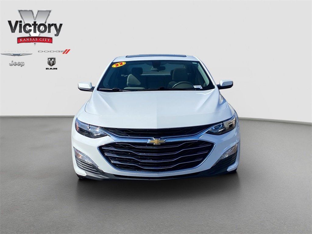 Used 2022 Chevrolet Malibu 1LT with VIN 1G1ZD5ST8NF171625 for sale in Kansas City