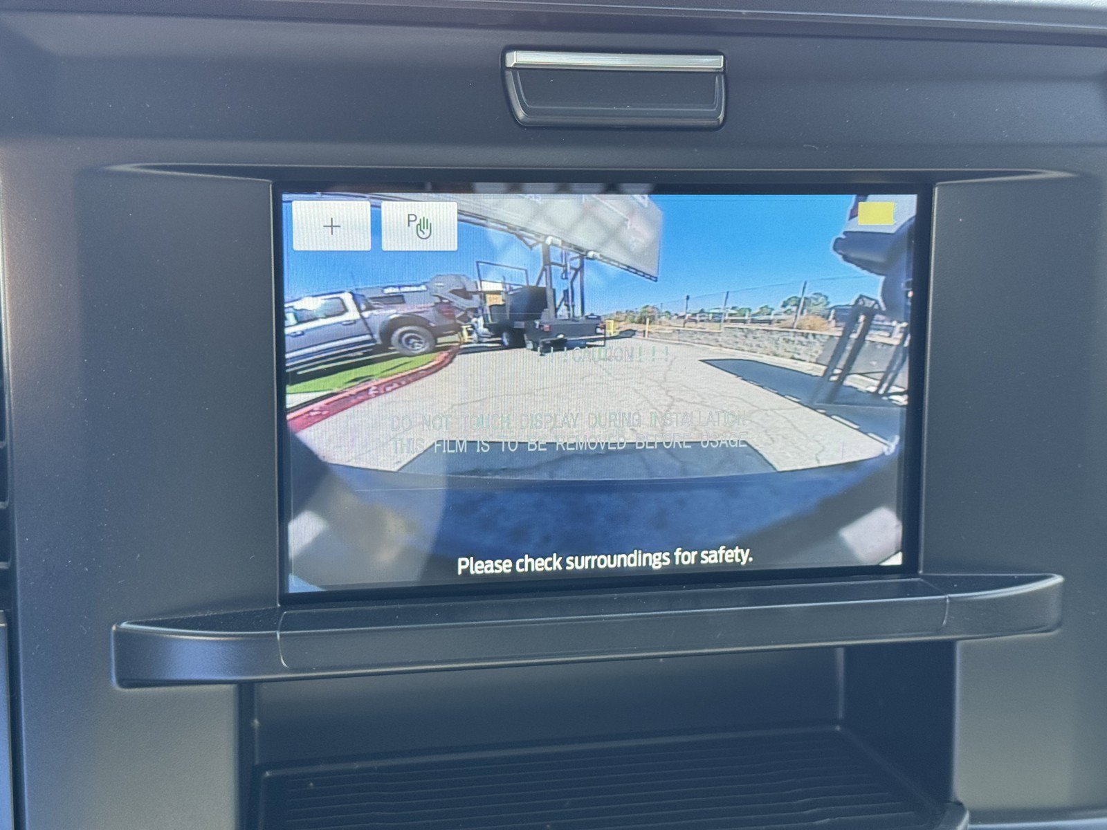 2025 Ford F-550 Super Duty Chassis Cab XLT - Photo 18