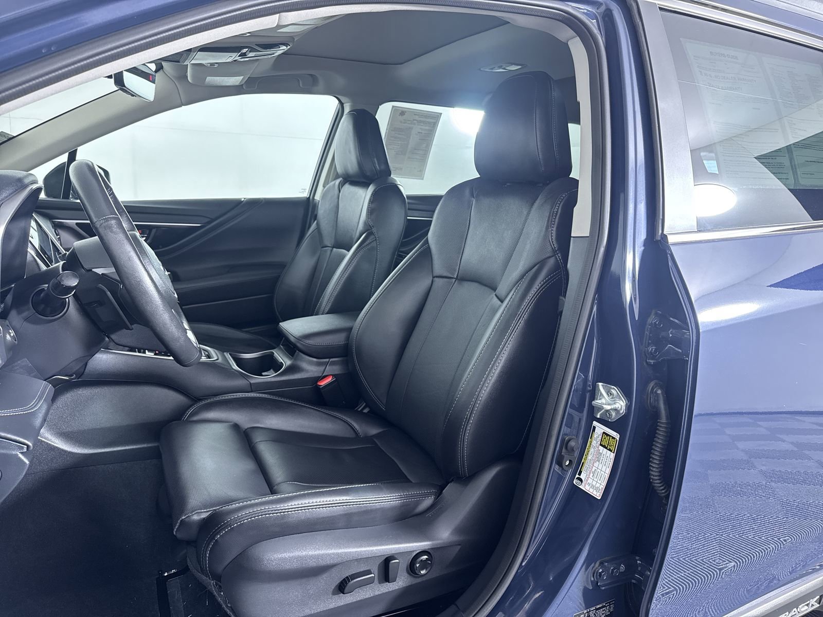 2025 Subaru Outback Limited - Photo 15
