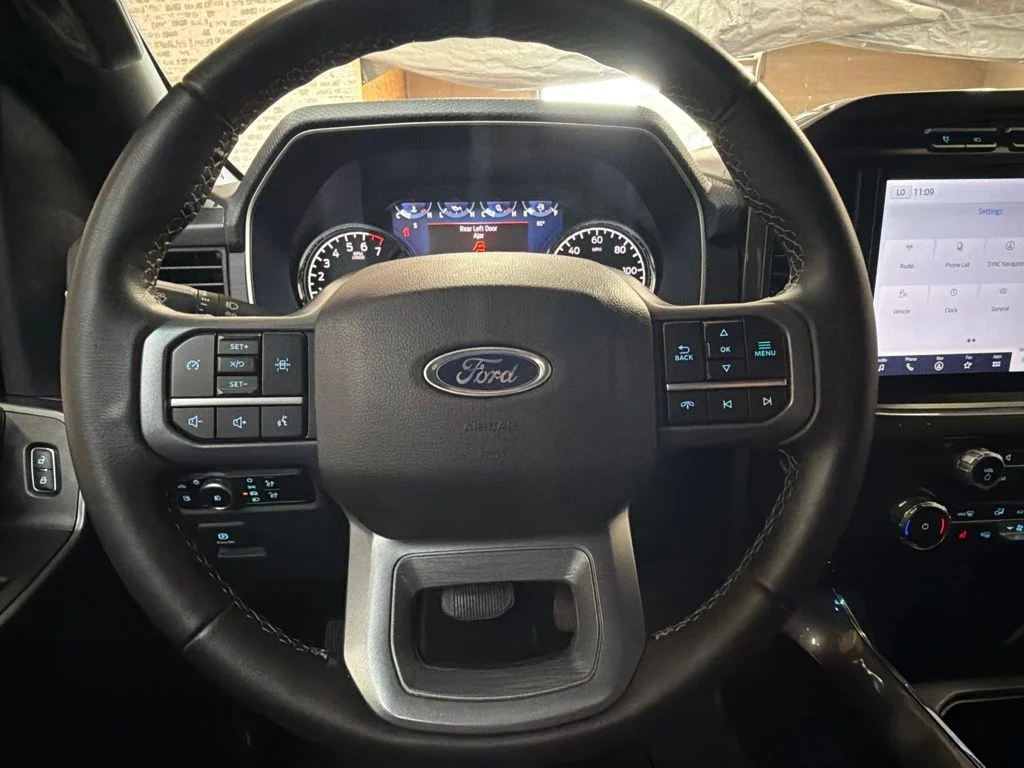 Used 2023 Gray Ford XLT image 16