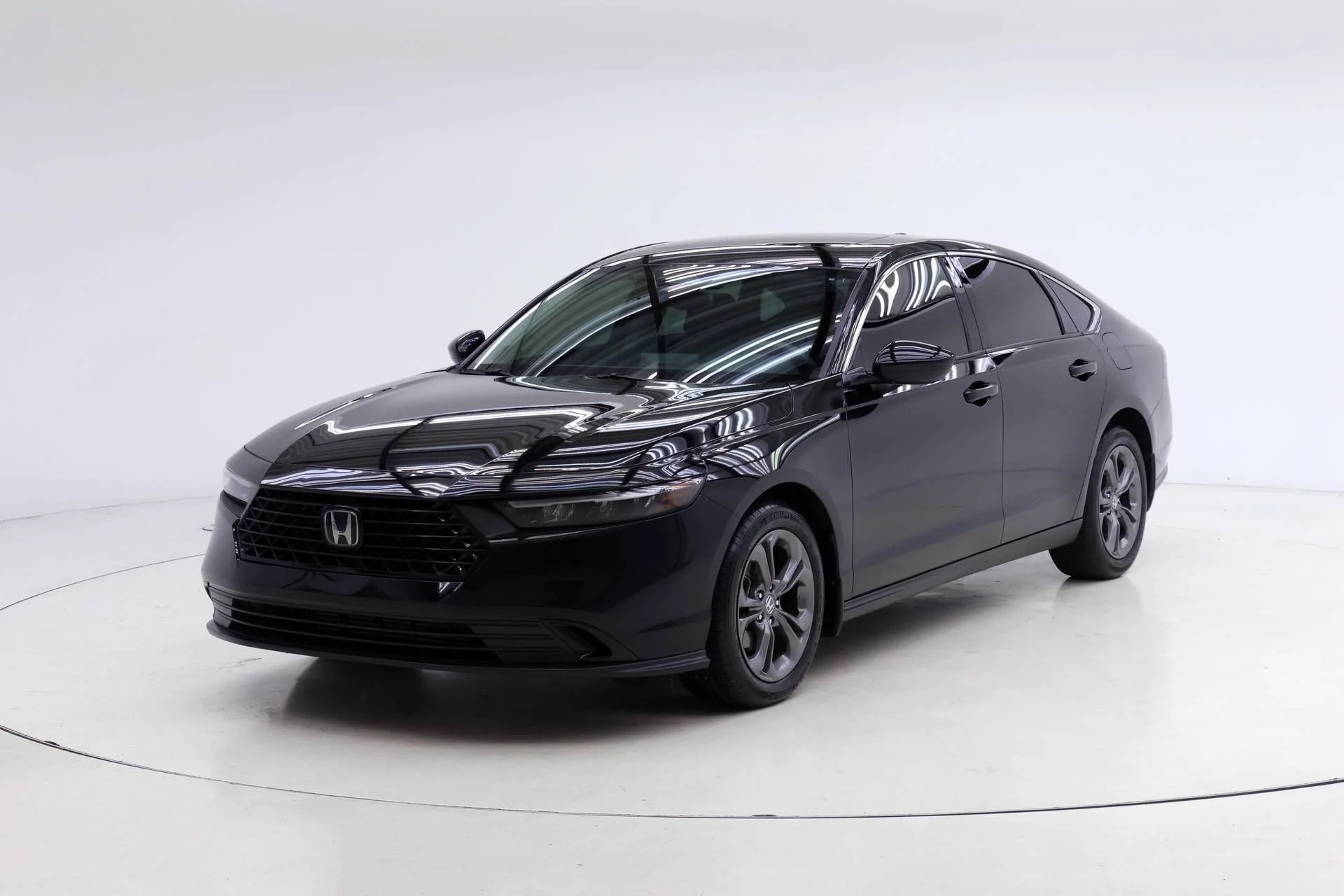 Certified Used 2023 Crystal Black Pearl Honda EX image 1