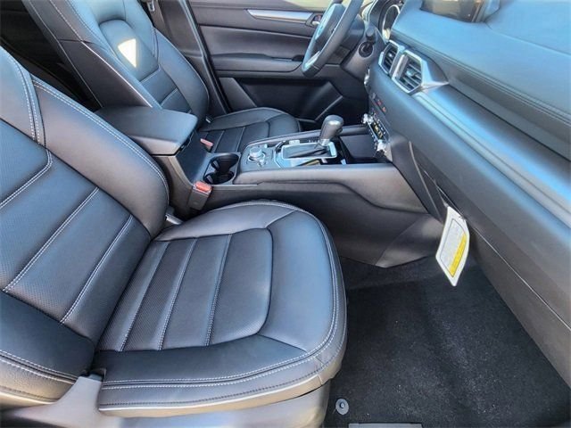 2025 Mazda CX-5 S Preferred package - Photo 15