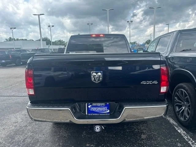 Used 2017 True Blue Pearlcoat Ram Tradesman image 6