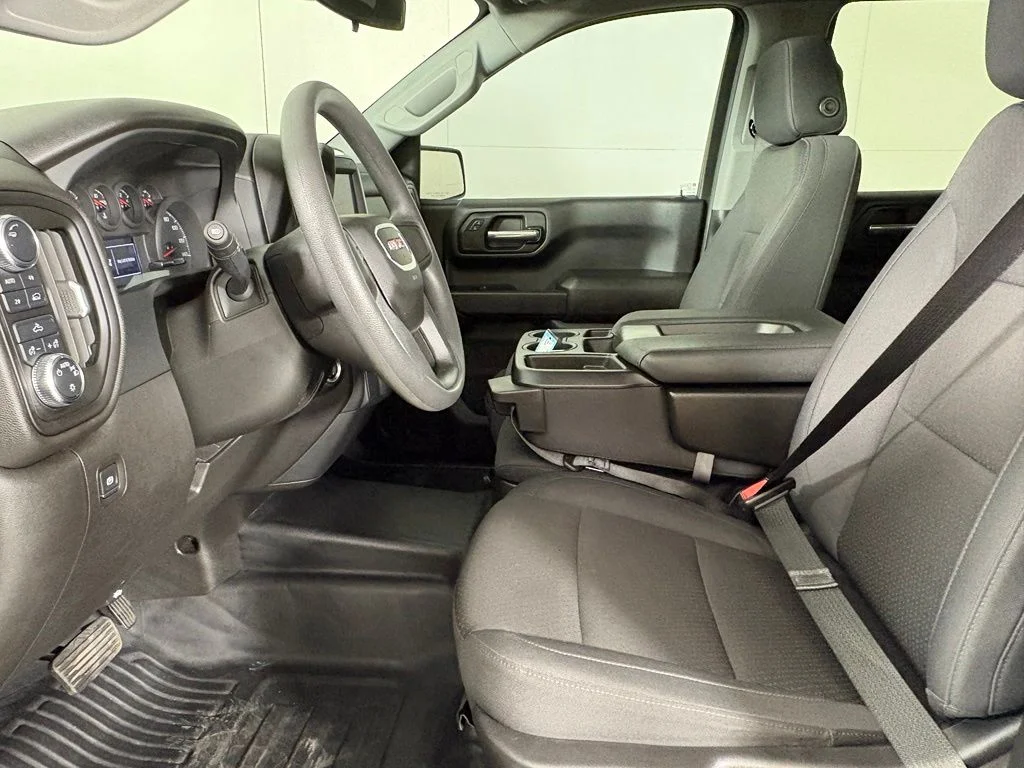Used 2024 White GMC Pro image 23