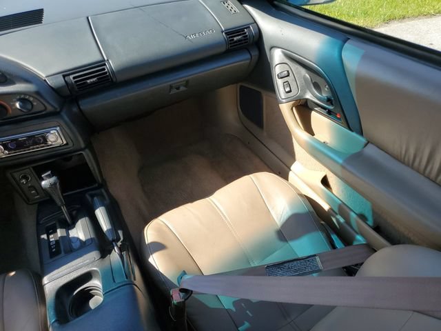 Used 1995 Green Chevrolet Z28 image 14