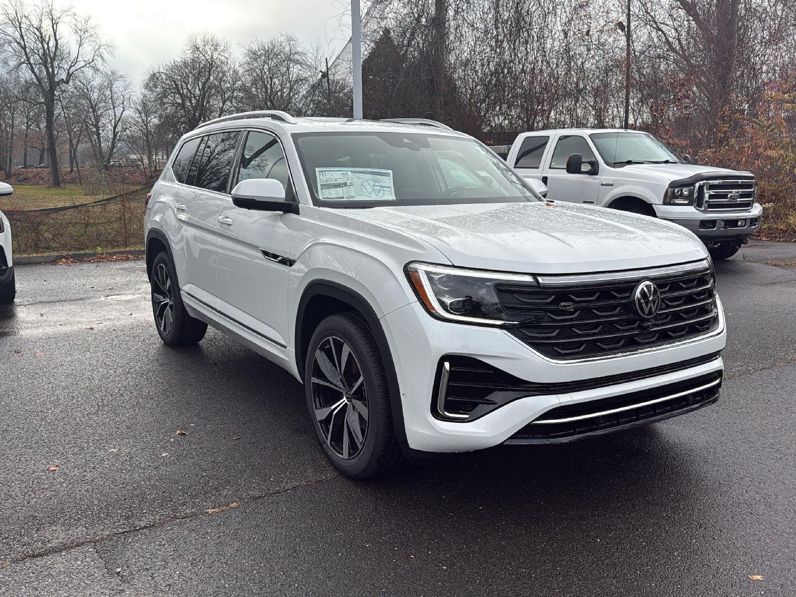 2026 Volkswagen Atlas SEL Premium R-Line - Photo 9