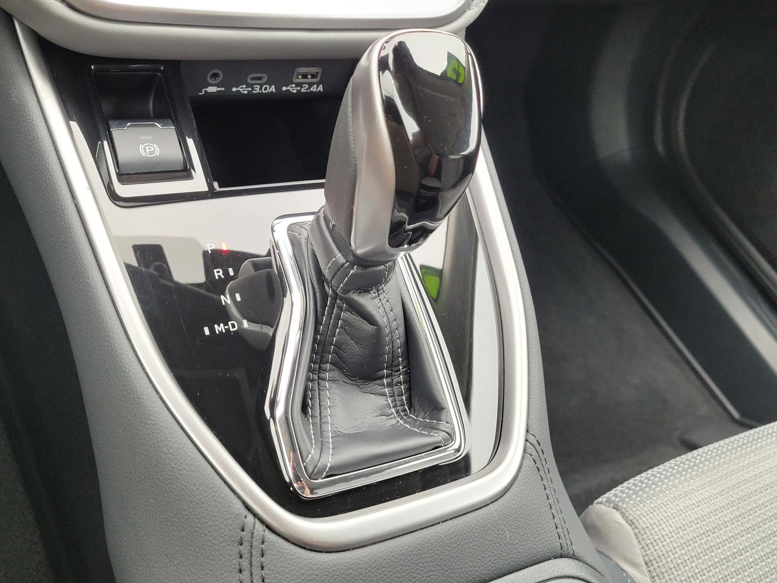 Certified Used 2025 Crystal White Pearl Subaru Premium image 14