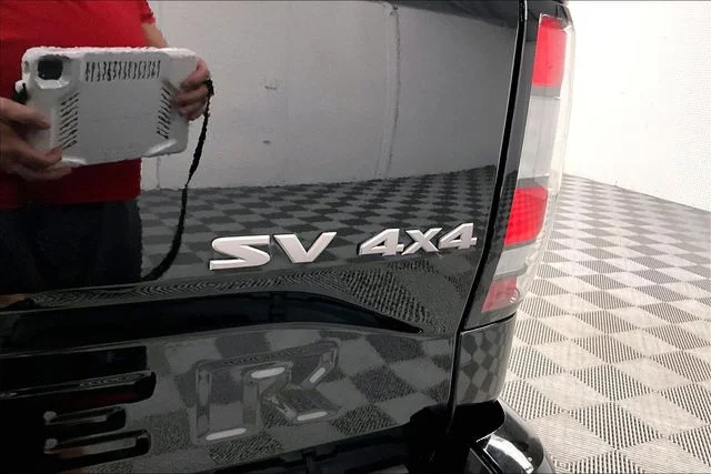 Used 2022 Super Black Nissan SV image 9