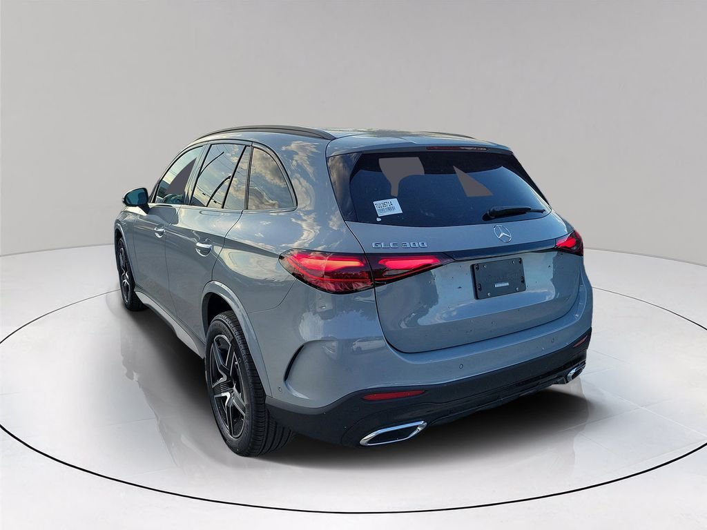 New 2026 MANUFAKTUR Alpine Grey Mercedes-Benz GLC 300 image 4