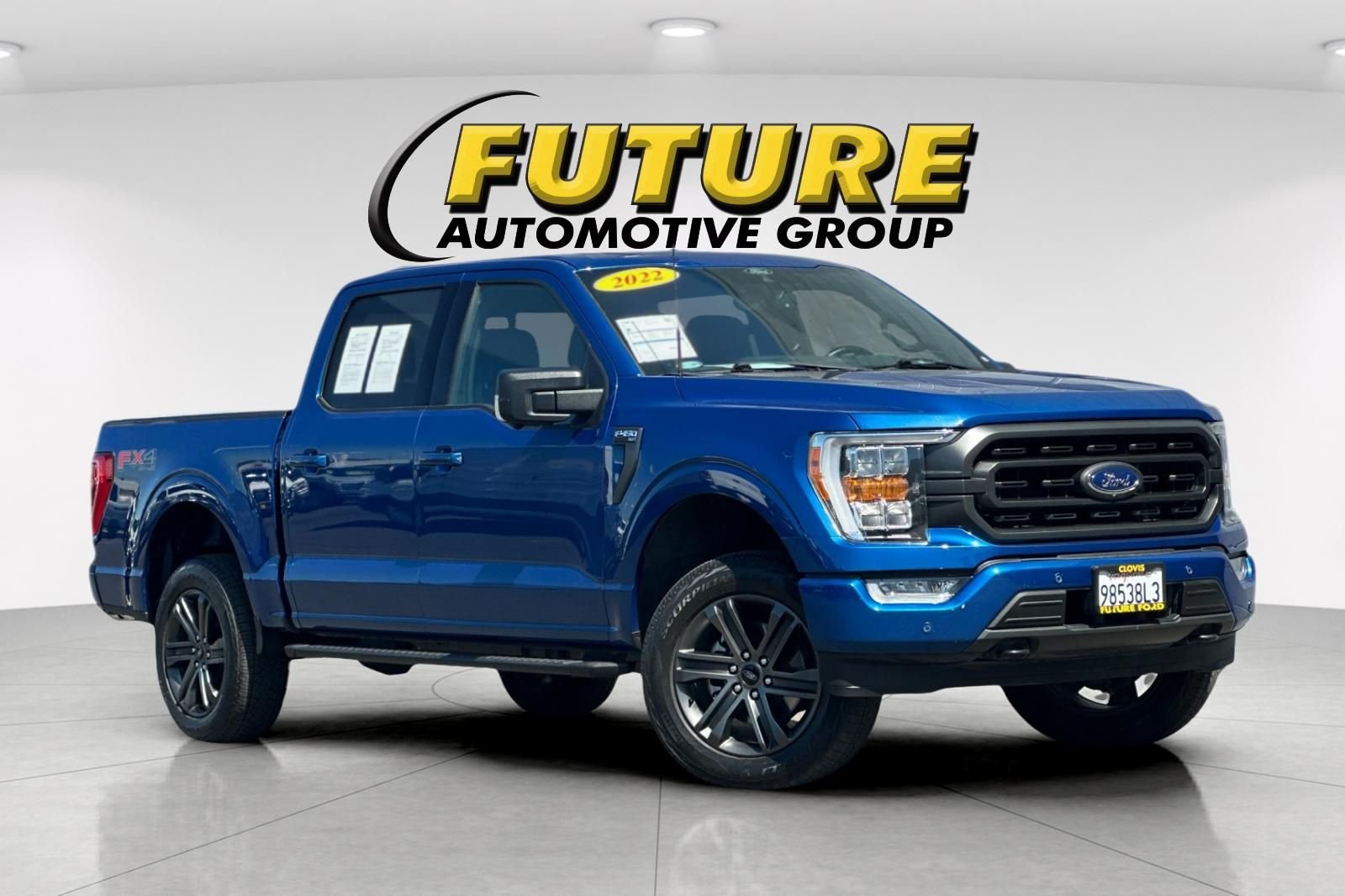 Used 2022 Blue Ford XLT image 1