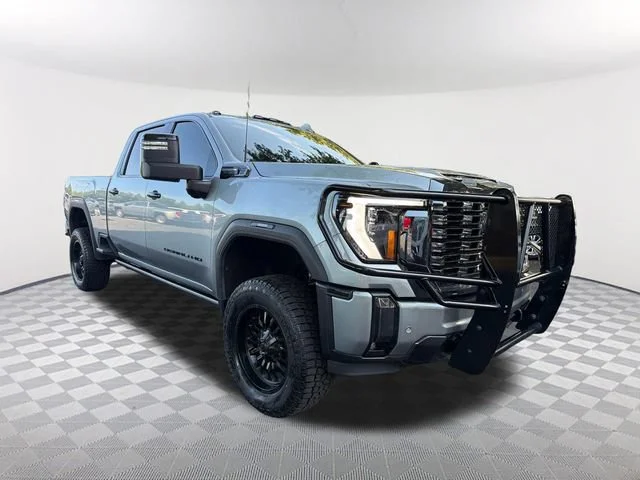 Used 2024 Sterling Metallic GMC Denali Ultimate image 3