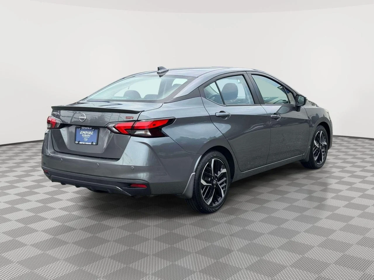Used 2023 Gun Metallic Nissan 1.6 SR Xtronic CVT image 8