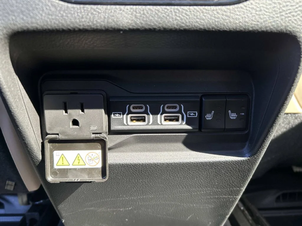 Certified Used 2024 Black Jeep Limited image 20