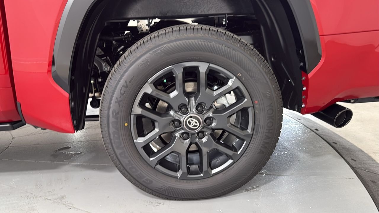 New 2026 Supersonic Red <sup>1</sup> Toyota Tundra Platinum image 23