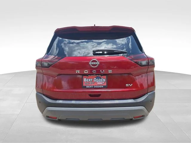 Used 2023 Red Nissan SV image 7