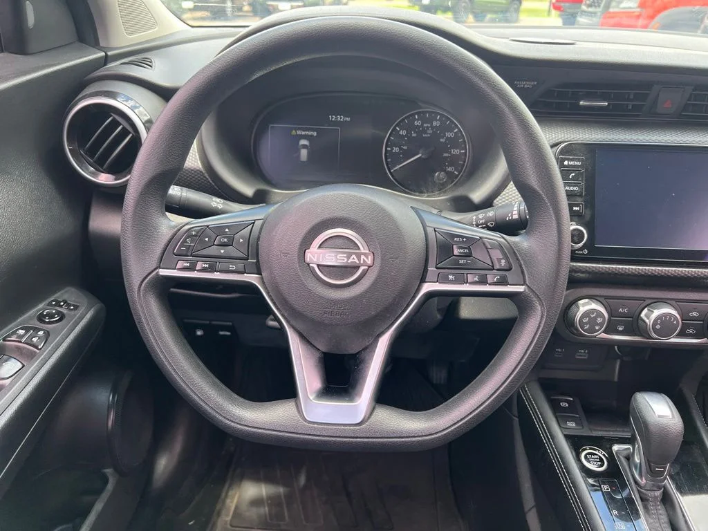 Used 2023 Blue Nissan SV image 13