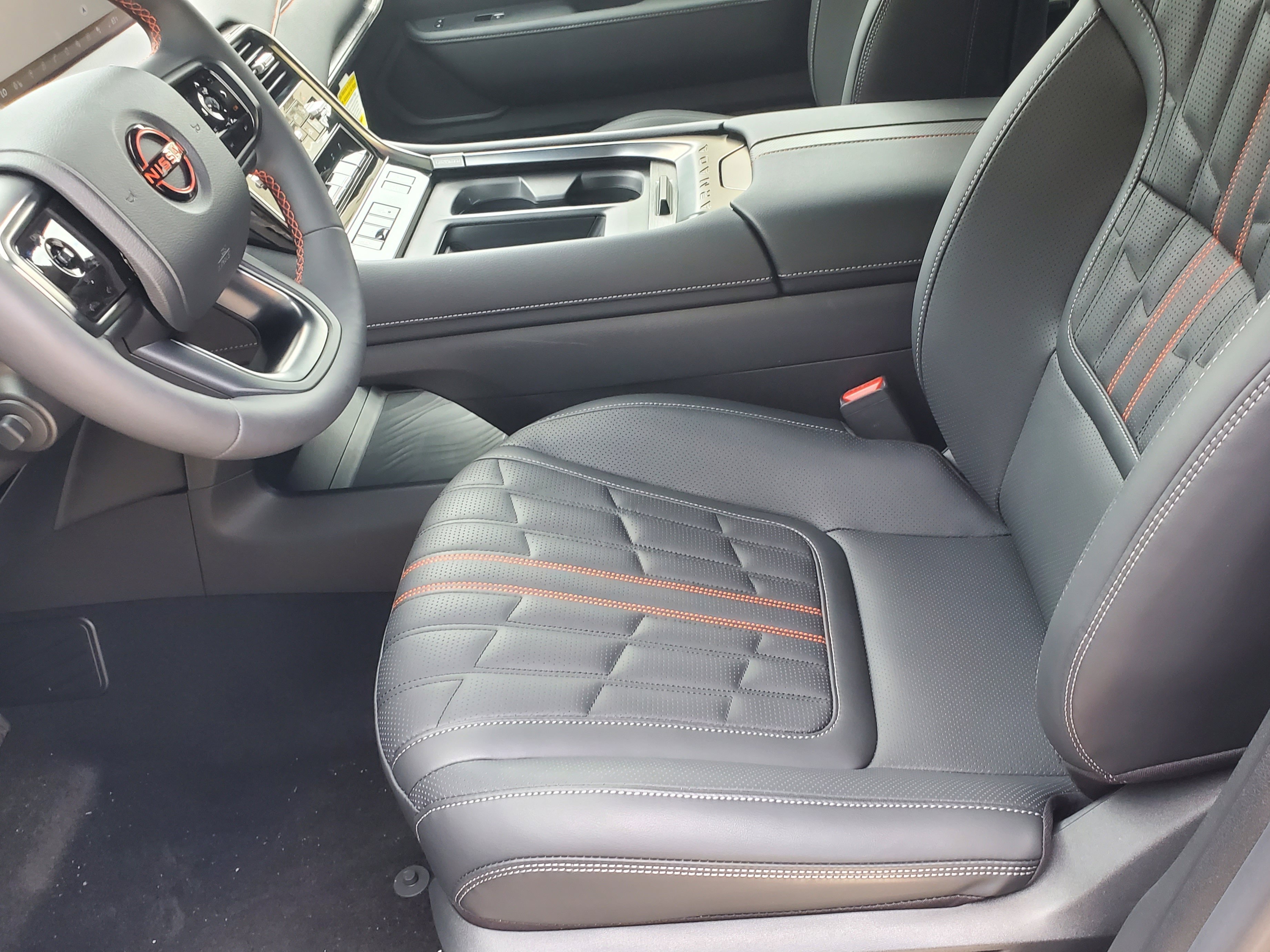 2026 Nissan Armada PRO-4X - Photo 21