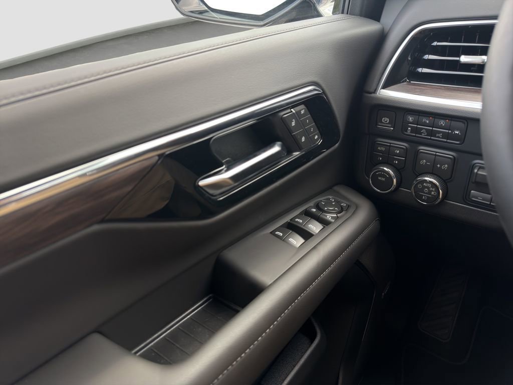 2026 Chevrolet Tahoe LT - Photo 12