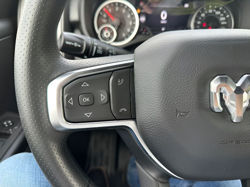 New 2026 Granite Crystal Metallic Clear-Coat Exterior Paint RAM Warlock Hemi 4x4 Crew Cab image 36