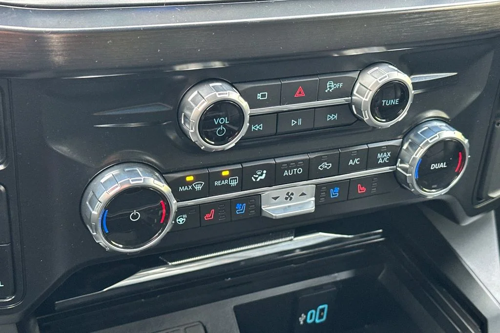 New 2026 White Metallic Ford F-350® Lariat® image 20