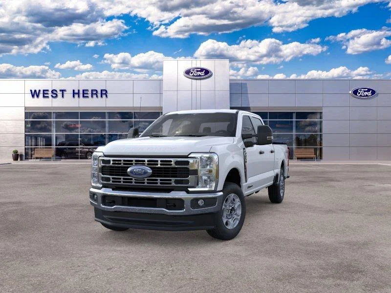 New 2026 Oxford White Ford F-250® XLT image 3