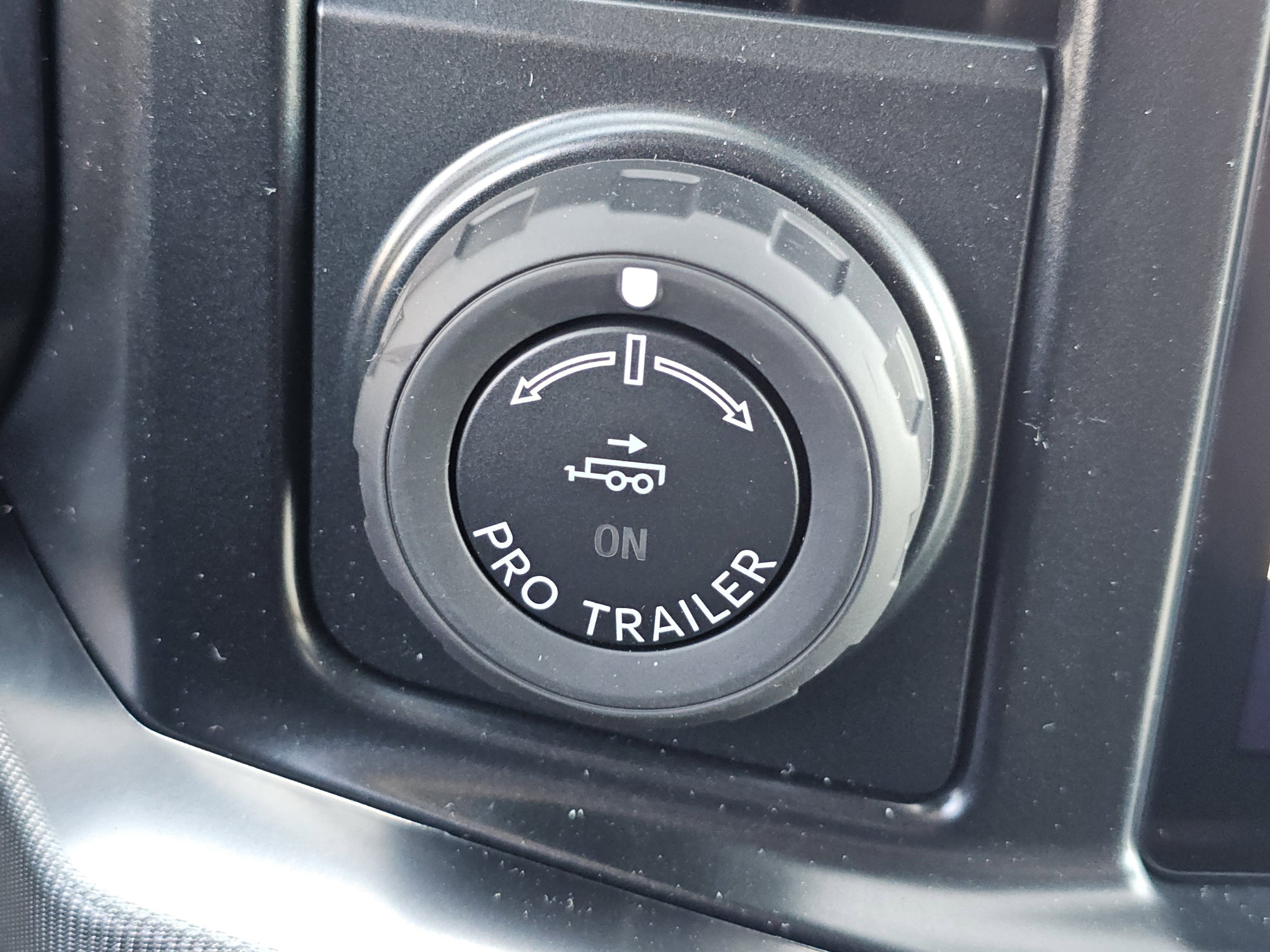 New 2026 Avalanche Ford Platinum image 12