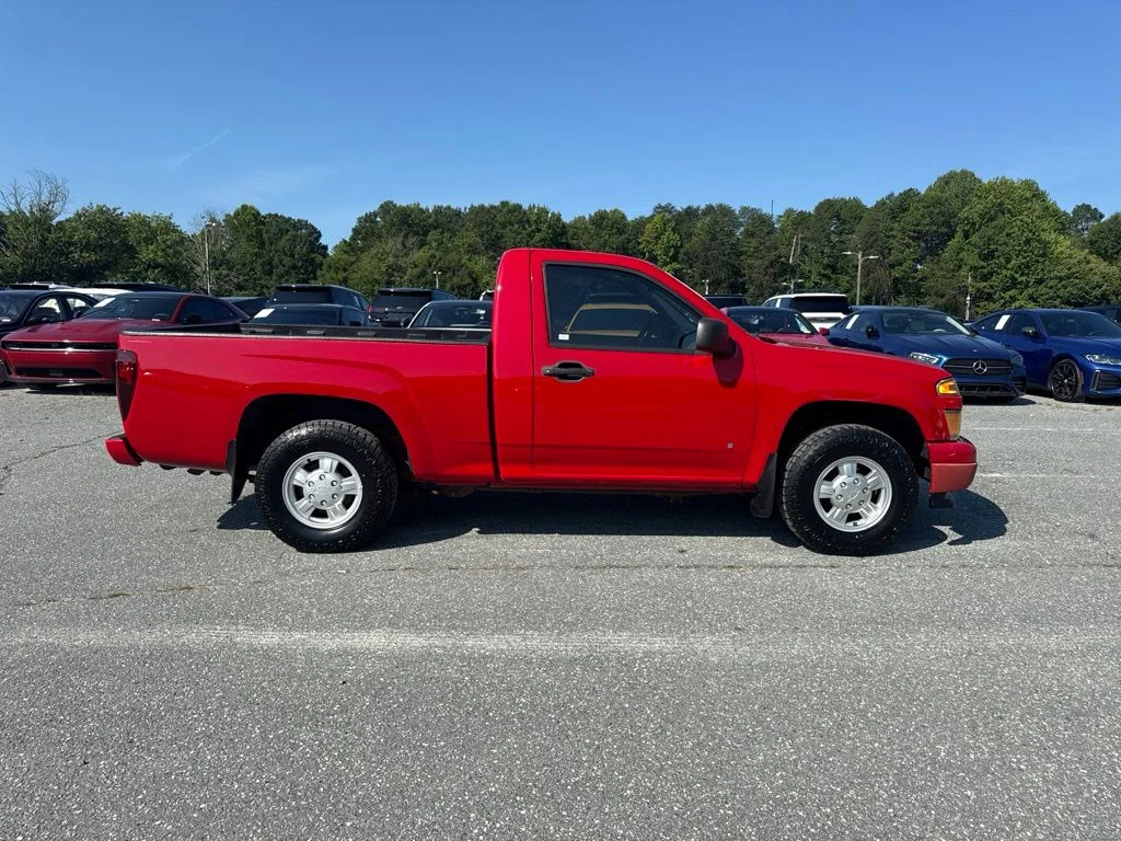 Used 2007 Red Chevrolet LS image 6