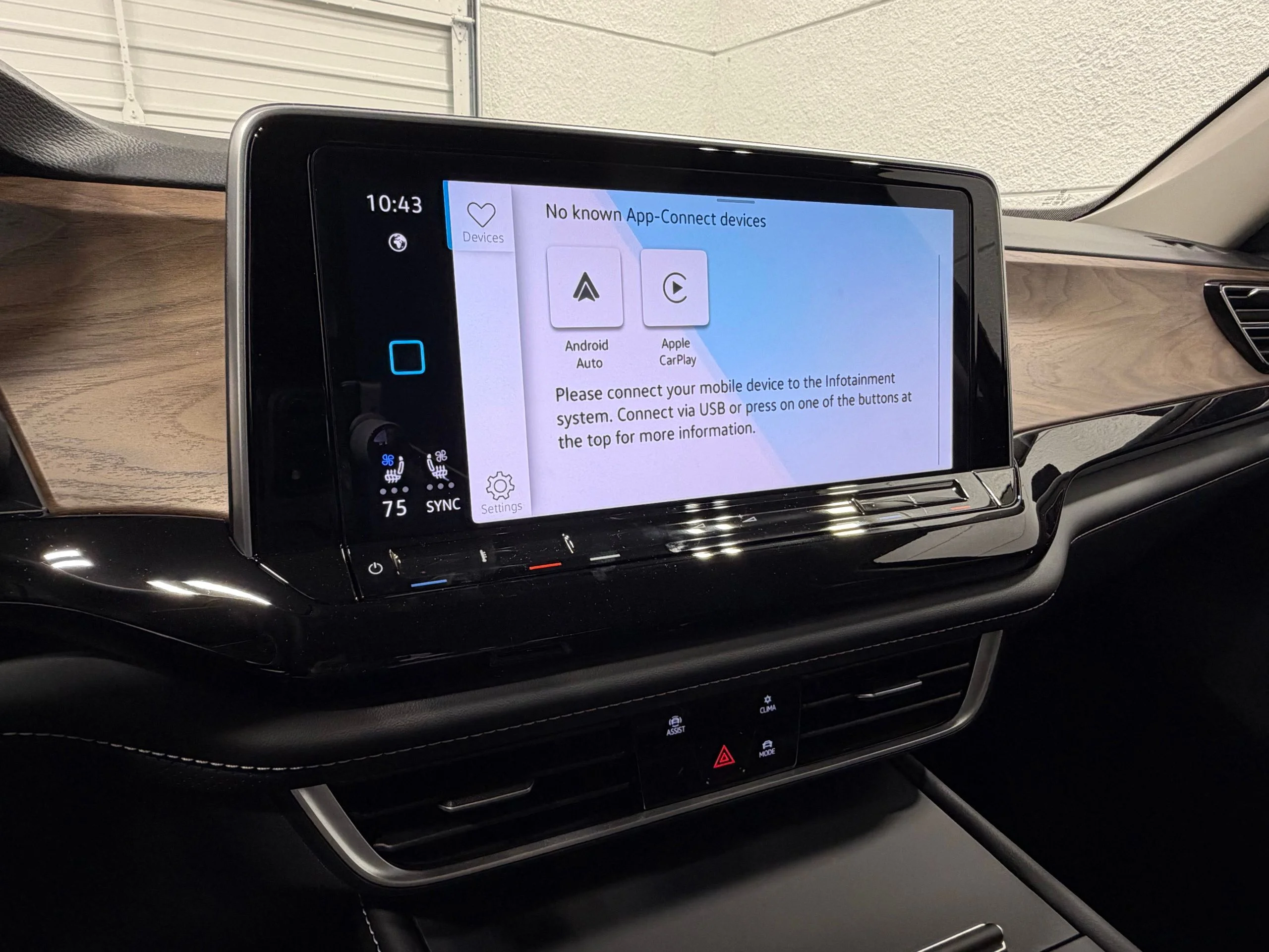 New 2026 Black Volkswagen 2.0T SE image 42